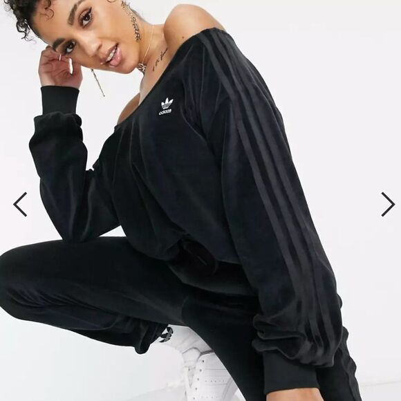 adidas Originals 'Relaxed Risqué' velour off the shoulder sweatshirt in black - Picture 1 of 7